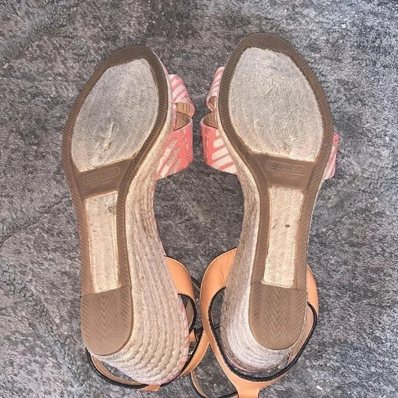 Coach Henley Print Open-toe Fabric Wedge Sandals Size 10 - Picture 5 of 6